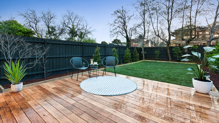 Why You Need To Hire The Best Decks Remodeling Services For Your Home